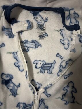 chick pea White & Navy Puppy Print Footie Pajamas - 12M